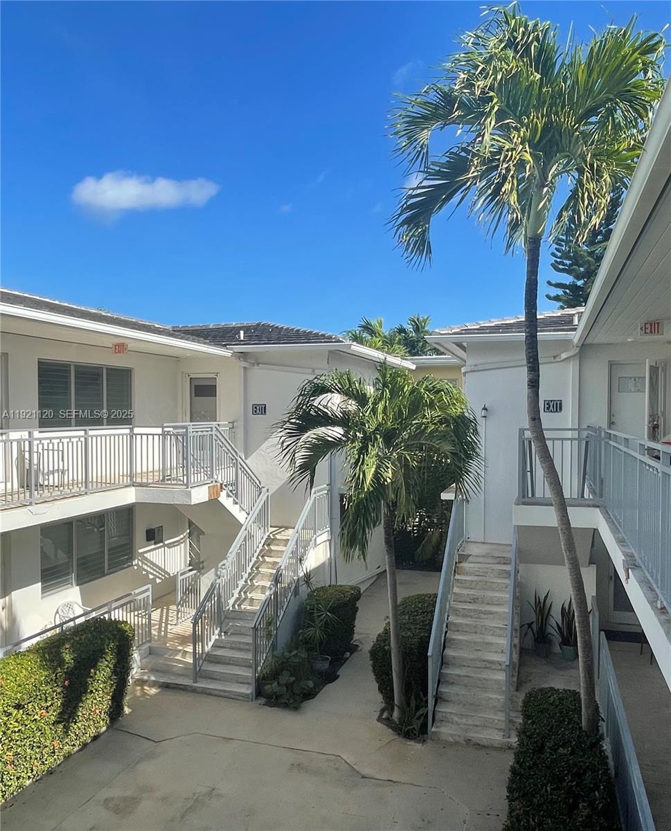 See details / sq. ft. $ 2025-11-25 0 Photo