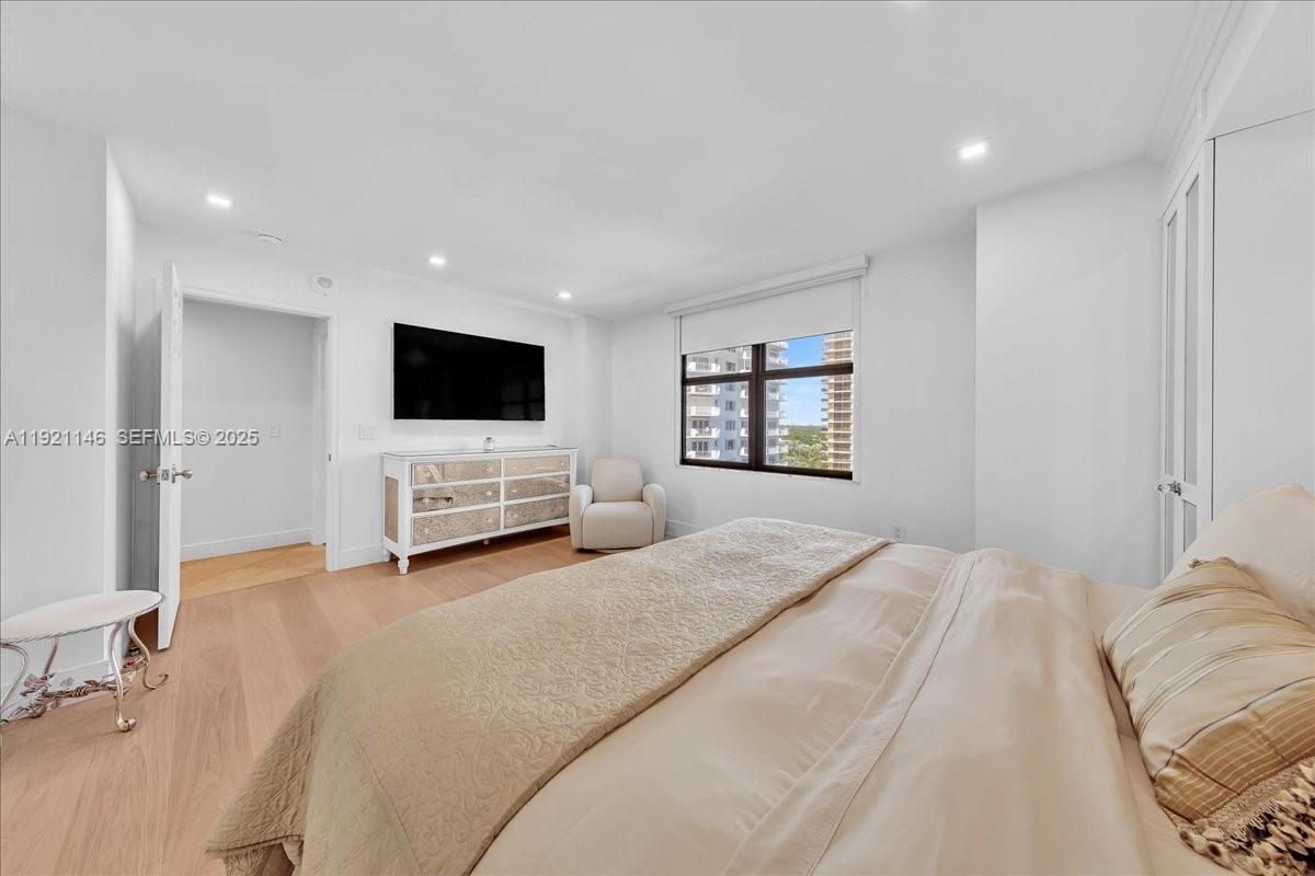 Photo of 9801 Collins Ave  #11A, Bal Harbour, Florida, 33154 - 