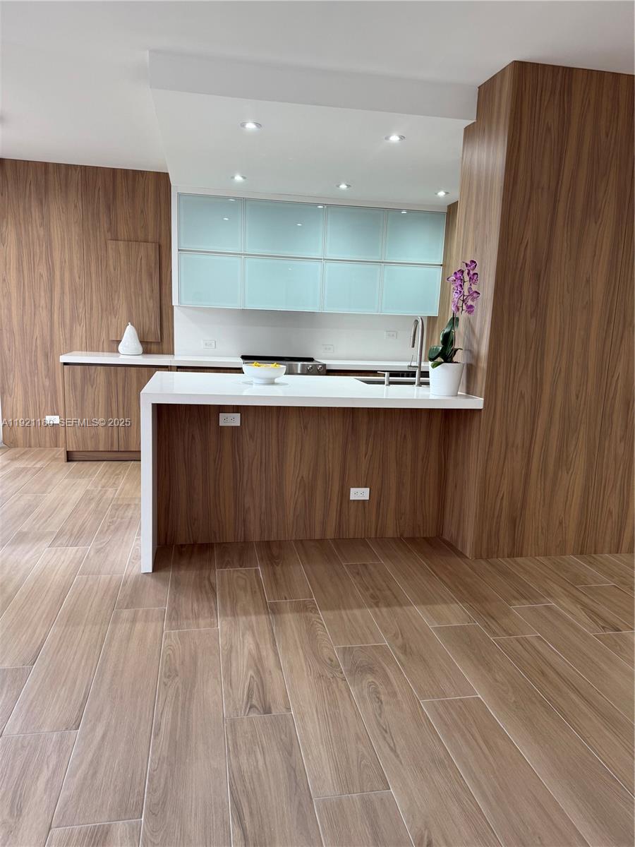 Photo of 20191 Country Club Dr  #504, Aventura, Florida, 33180 - 