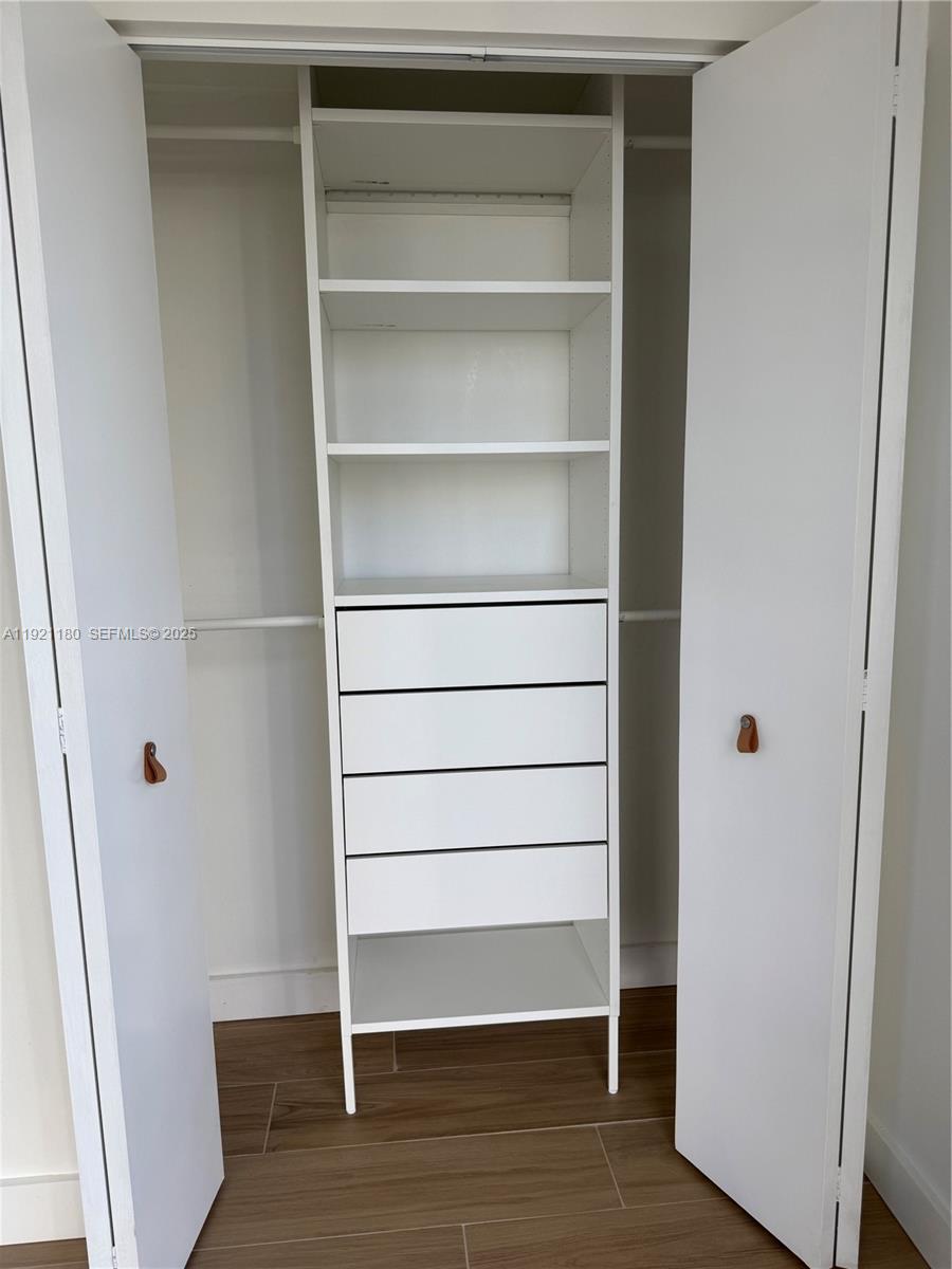 Photo of 20191 Country Club Dr  #504, Aventura, Florida, 33180 - 