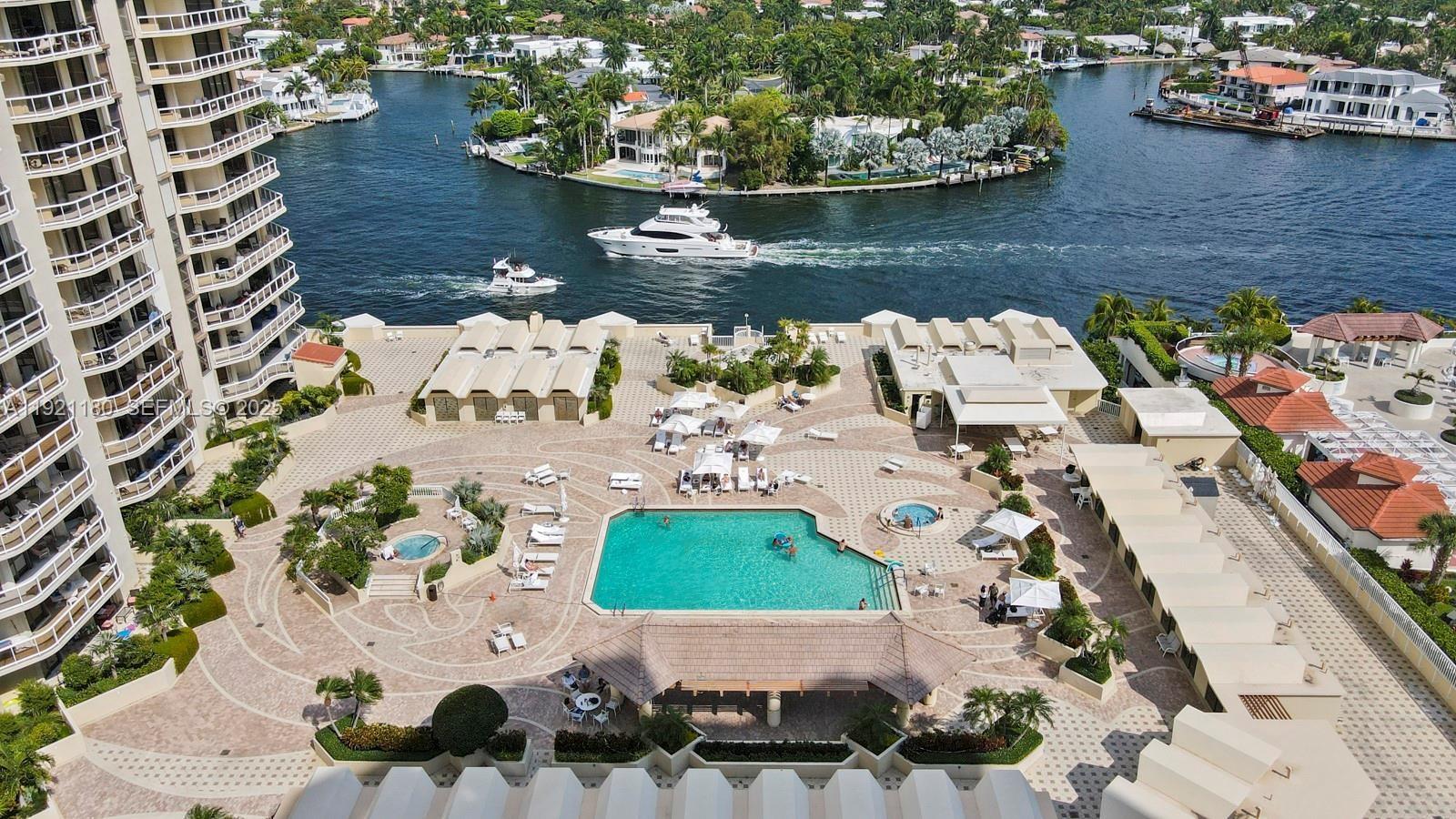 Photo of 20191 Country Club Dr  #504, Aventura, Florida, 33180 - 