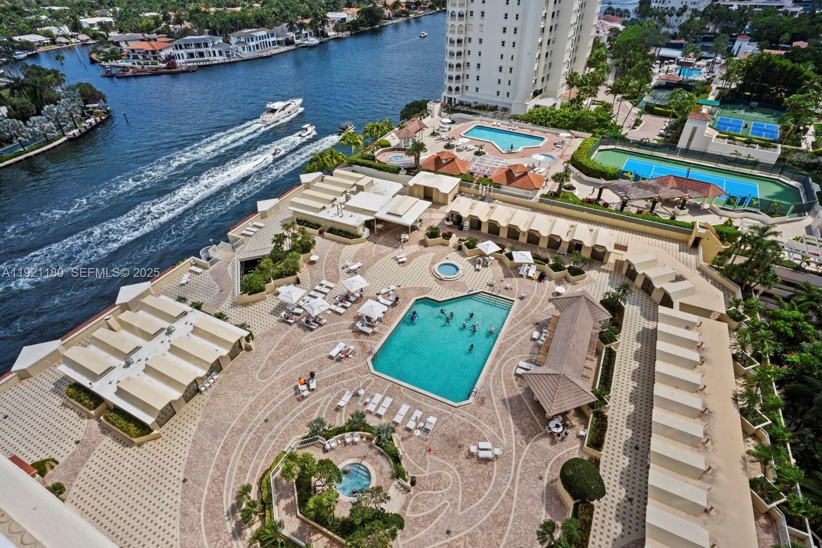 Photo of 20191 Country Club Dr  #504, Aventura, Florida, 33180 - 