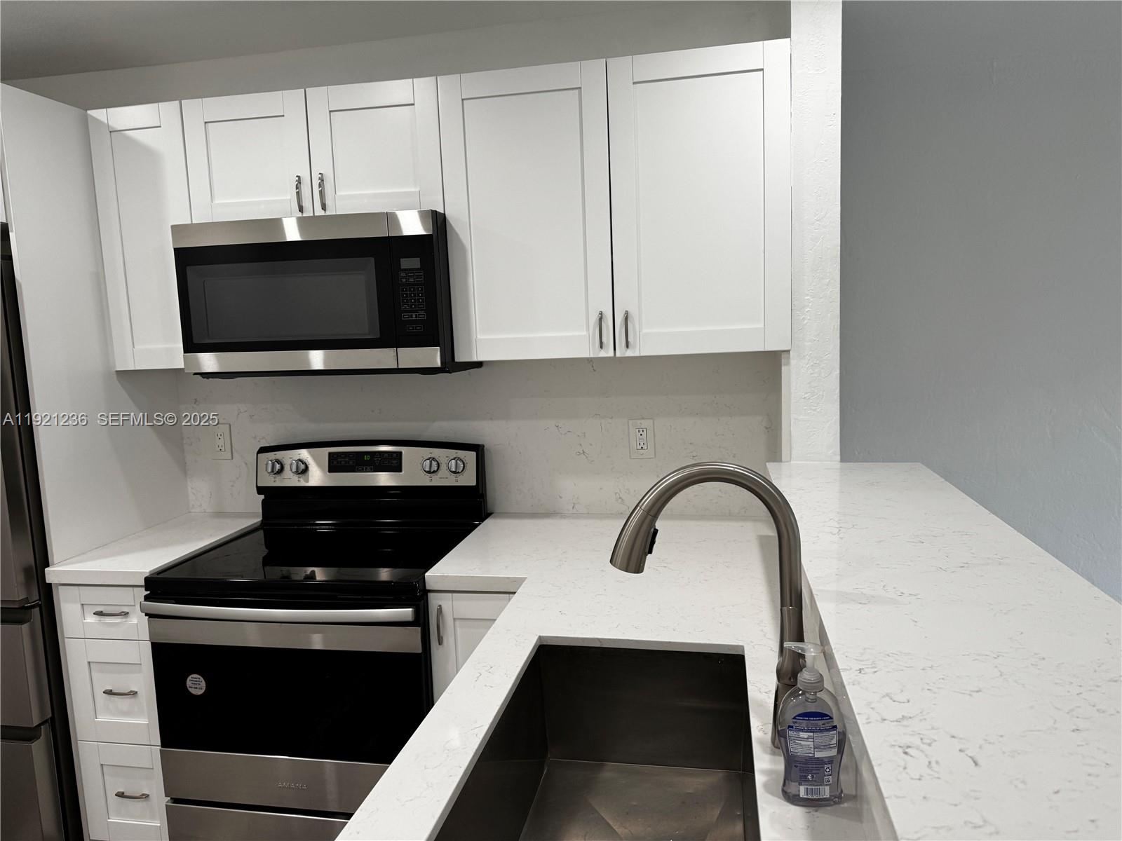   /  1370 sq. ft. $ 2025-12-03 0 Photo