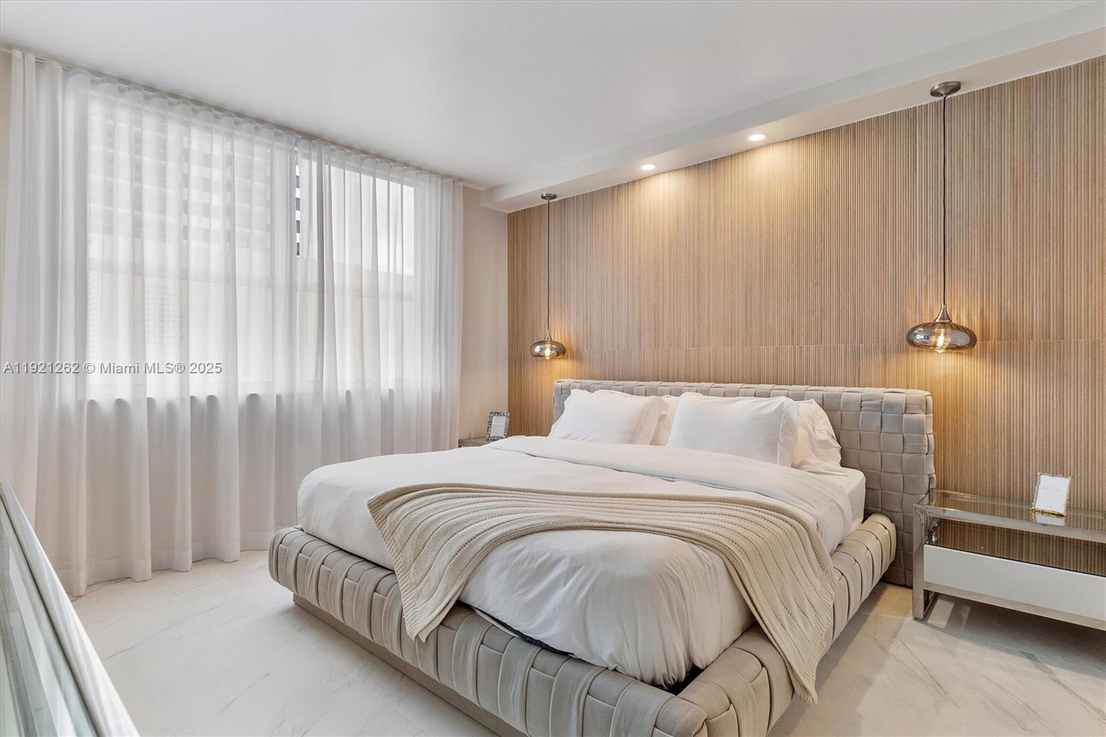 Photo of 2080 Ocean Dr #809, Hallandale Beach, Florida, 33009 -