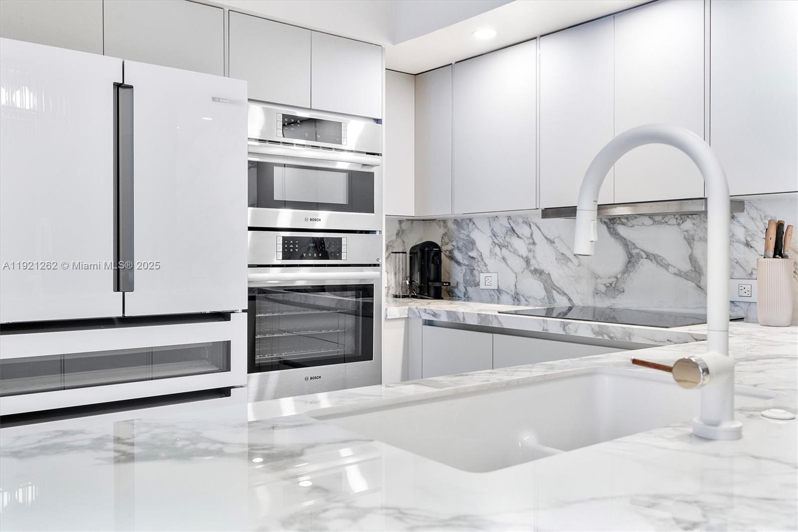 Photo of 2080 Ocean Dr #809, Hallandale Beach, Florida, 33009 -