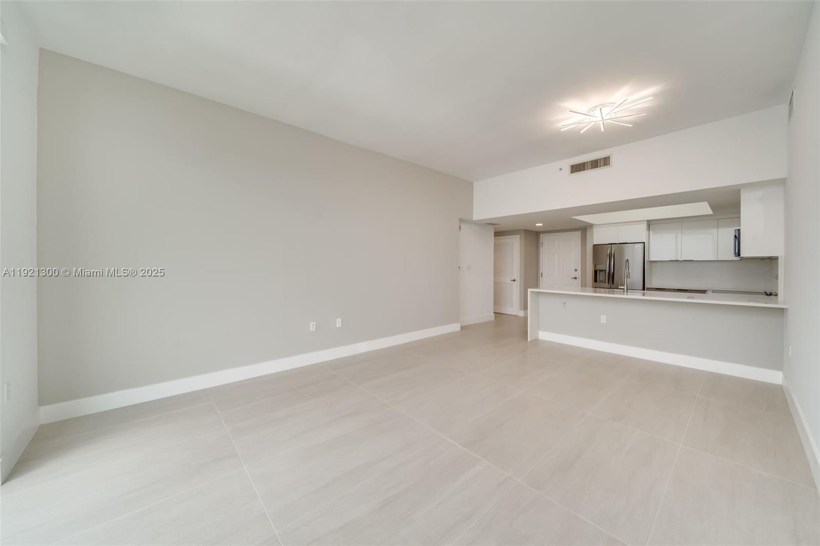 Photo of 140 Dixie Hwy  #1007, Hollywood, Florida, 33020 - 