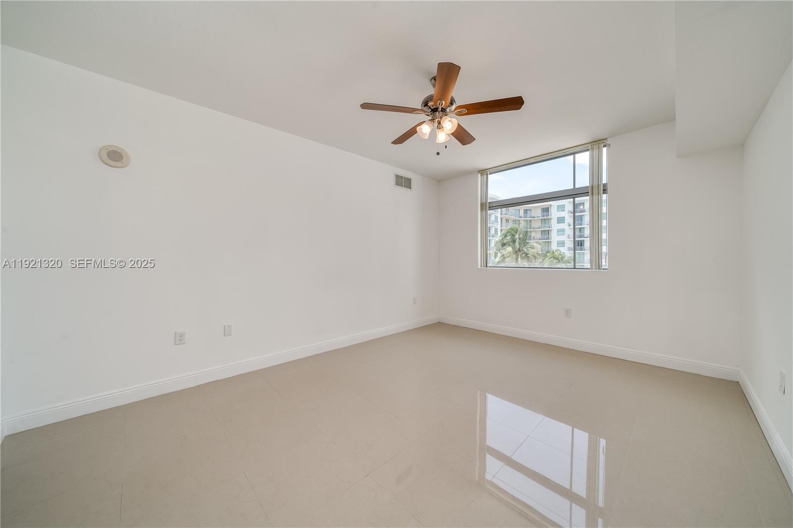 Photo of 140 Dixie Hwy  #602, Hollywood, Florida, 33020 - 