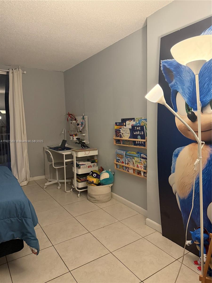 115-3 2 / 2 1674 sq. ft. $ 2025-11-26 0 foto