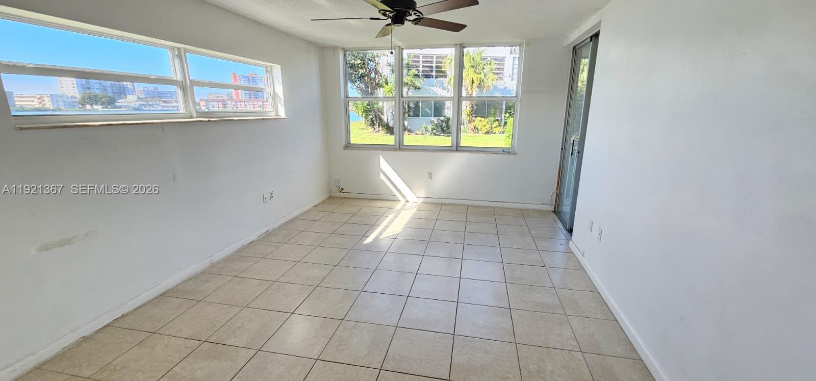 115-3 2 / 2 1674 sq. ft. $ 2025-11-26 0 Photo