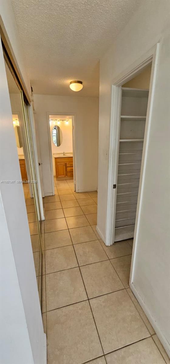 115-3 2 / 2 1674 sq. ft. $ 2025-11-26 0 Photo