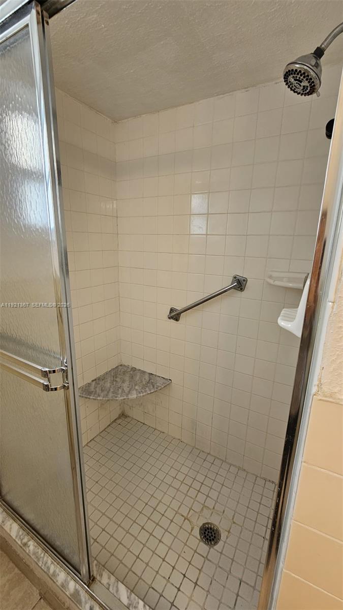 115-3 2 / 2 1674 sq. ft. $ 2025-11-26 0 Photo