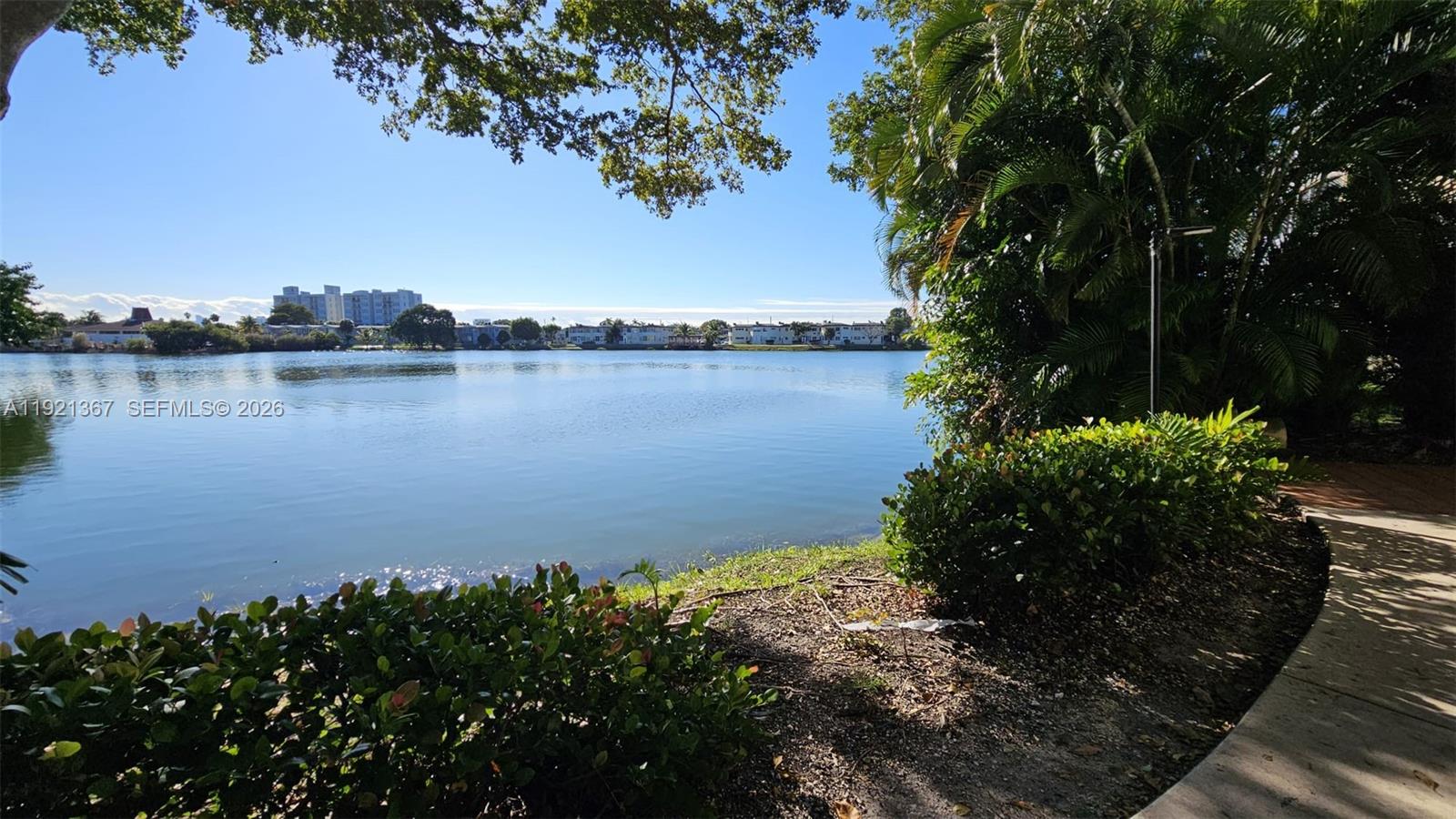 115-3 2 / 2 1674 sq. ft. $ 2025-11-26 0 Photo