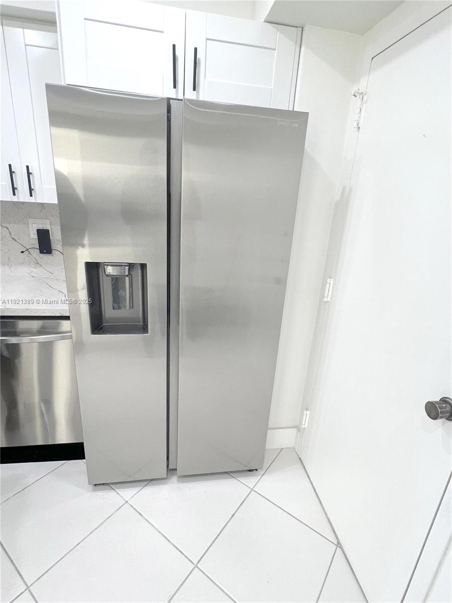 2012 2 / 2 1087 sq. ft. $ 2025-11-26 0 Photo