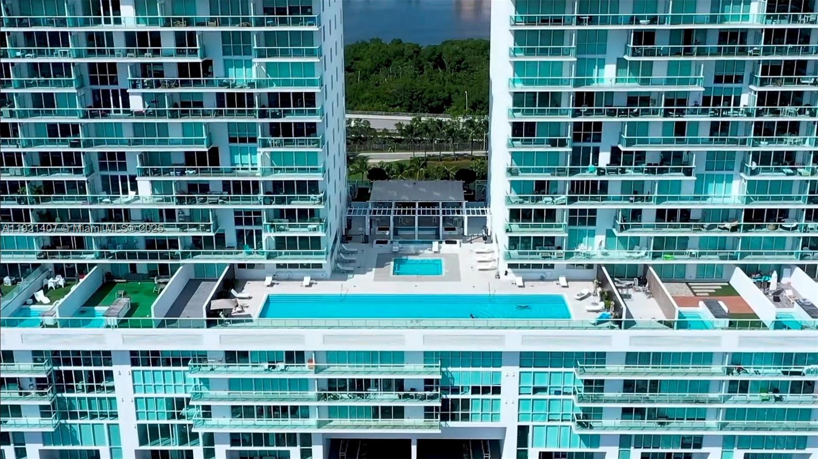 Photo of 400 Sunny Isles Blvd  #1519, Sunny Isles Beach, Florida, 33160 - Pool