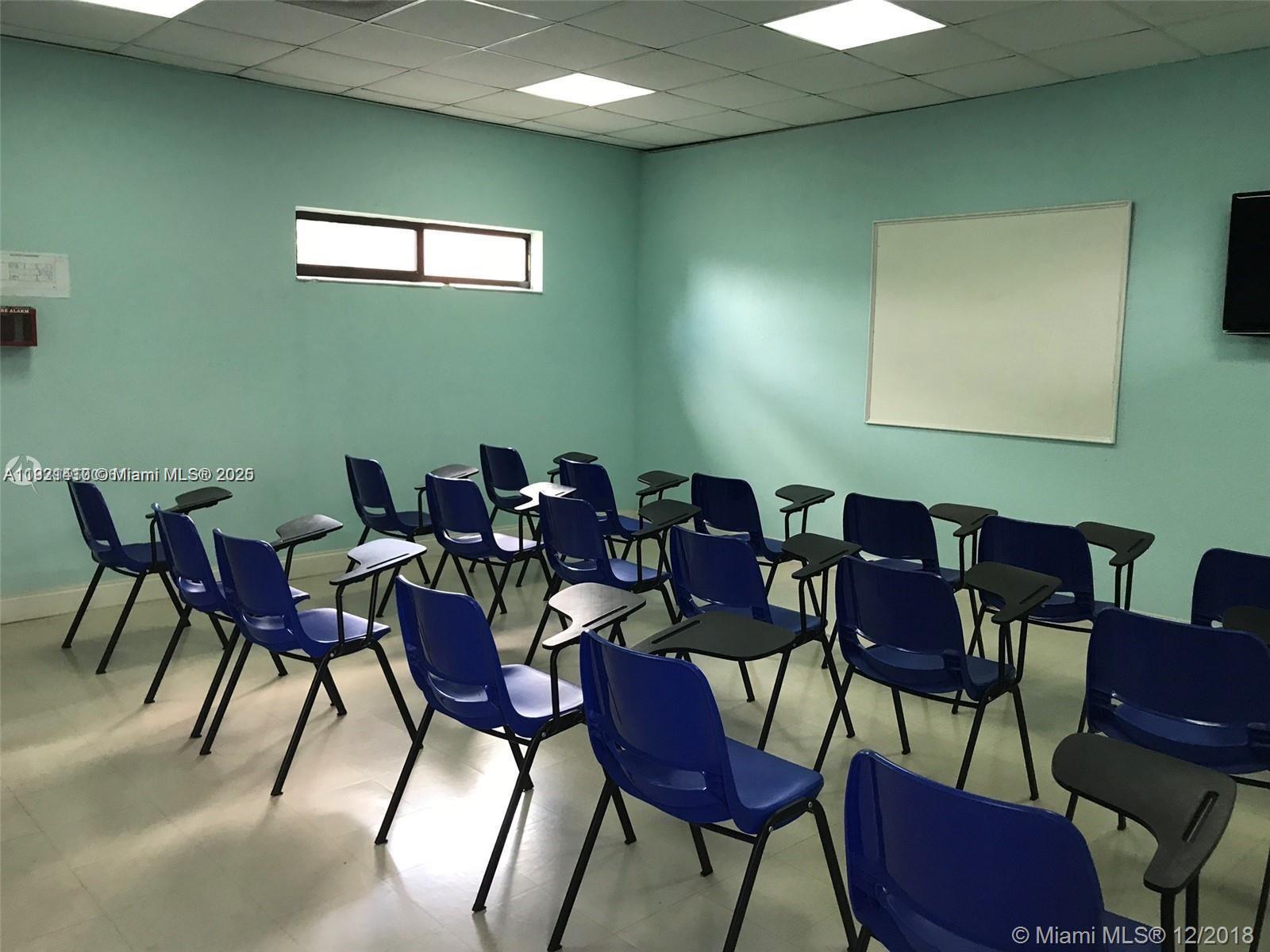 Ver detalles / sq. ft. $ 2025-11-26 0 foto