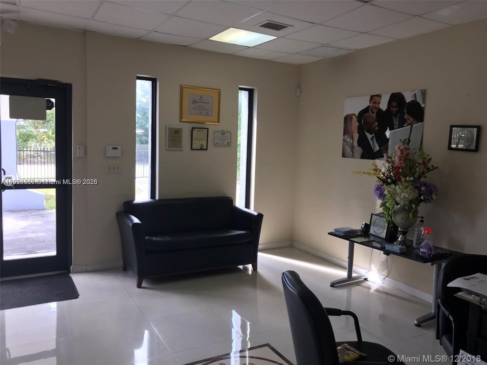 Ver detalles / sq. ft. $ 2025-11-26 0 foto