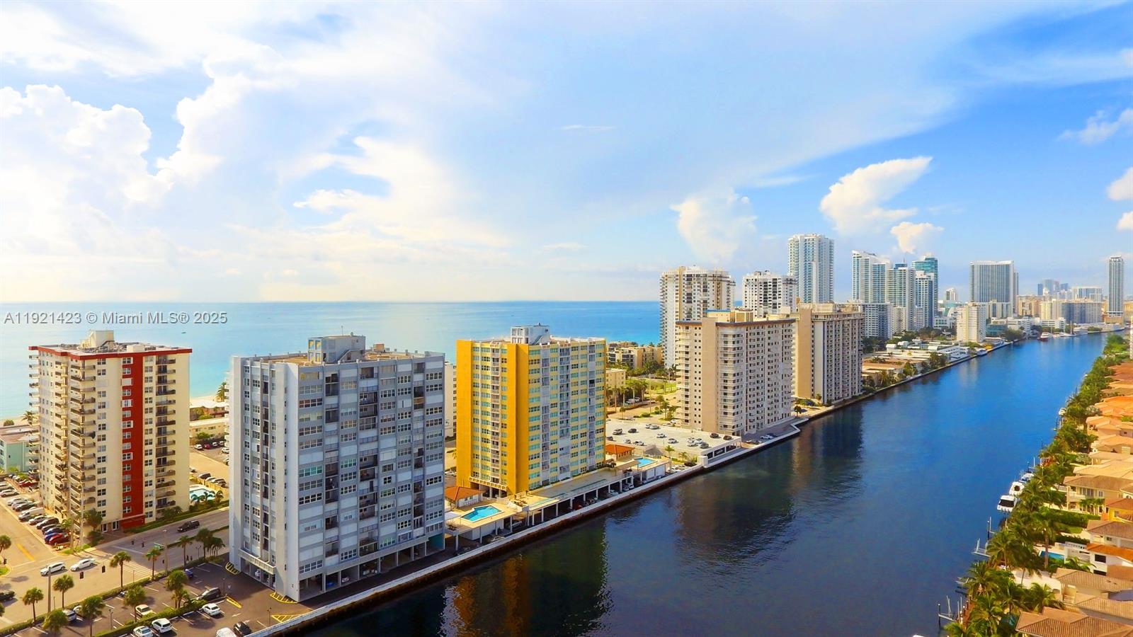 Photo of 1410 Ocean Dr  #308, Hollywood, Florida, 33019 - 