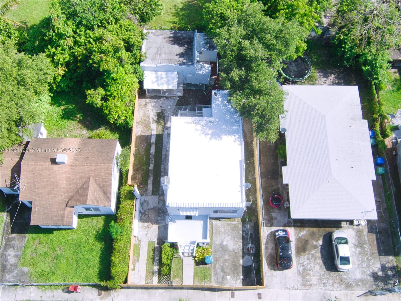 See details / 1563 sq. ft. $ 2025-11-26 0 Photo