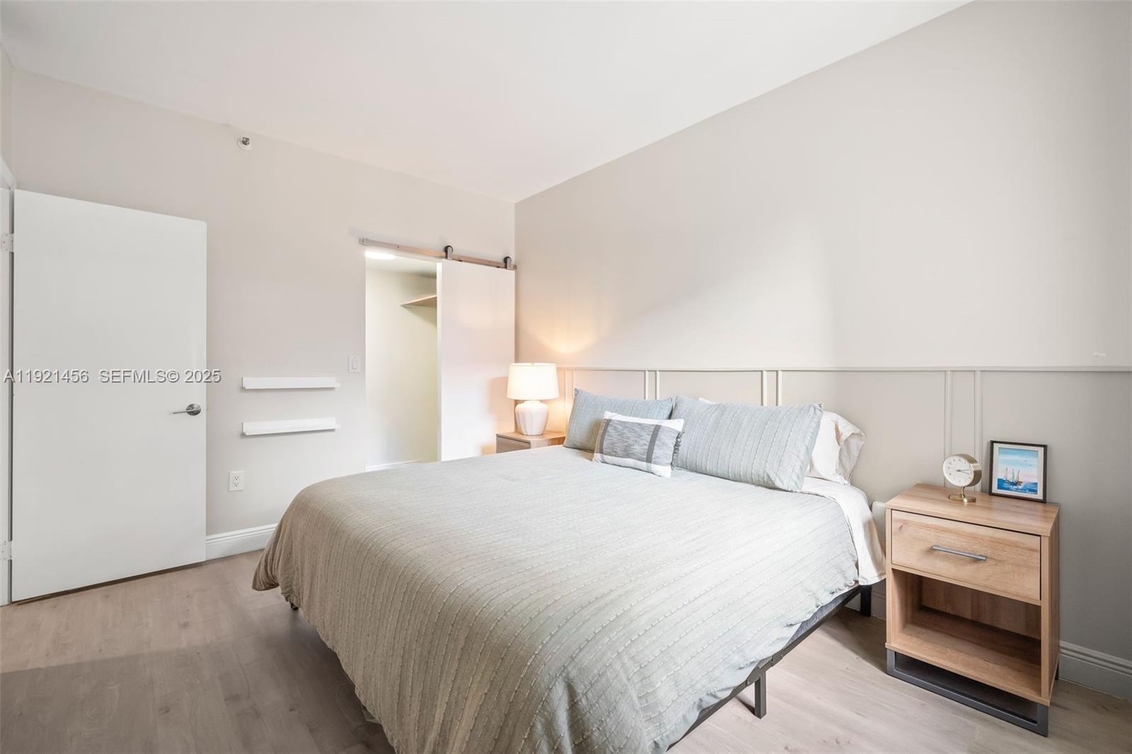 Photo of 429 Poinciana Dr #1415, Sunny Isles Beach, Florida, 33160 - Second bedroom