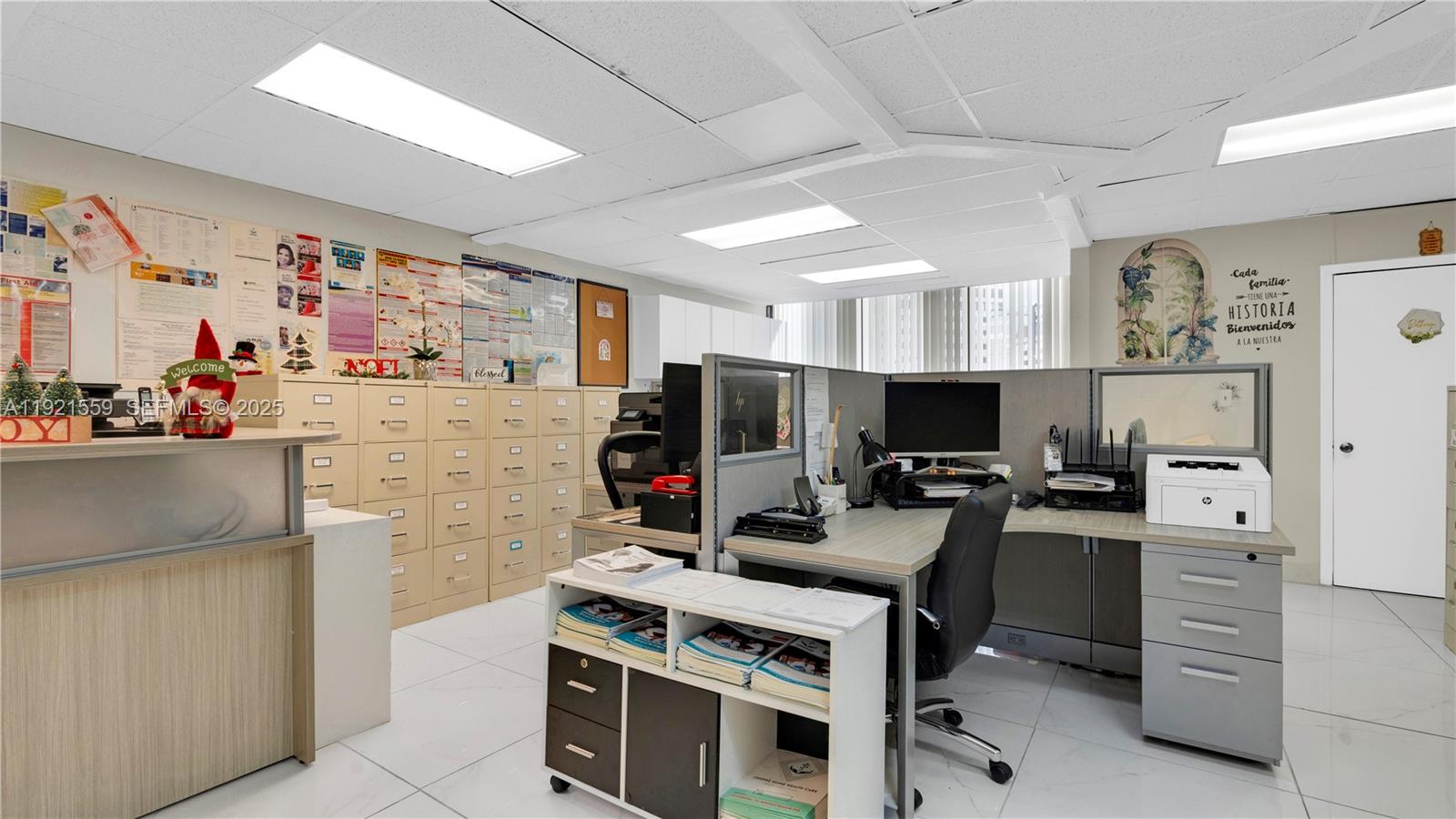 410  /   sq. ft. $ 2026-01-15 0 foto