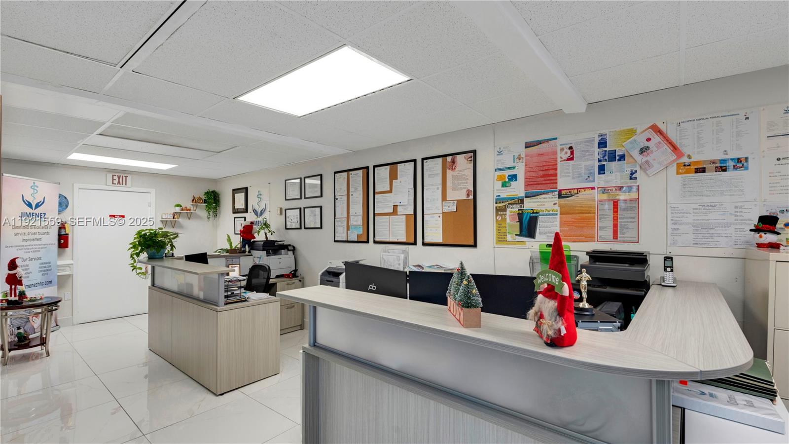 410  /   sq. ft. $ 2026-01-15 0 foto