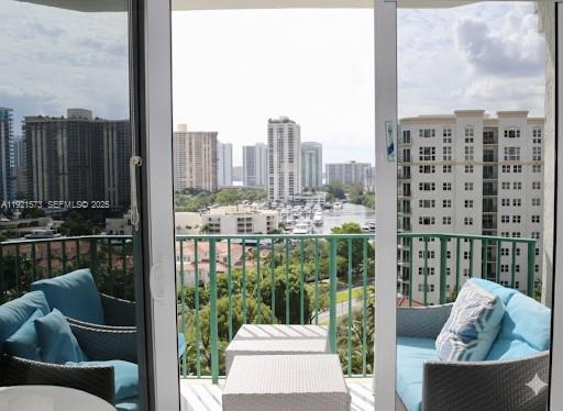 Photo of 20000 Country Club Dr  #1207, Aventura, Florida, 33180 - 