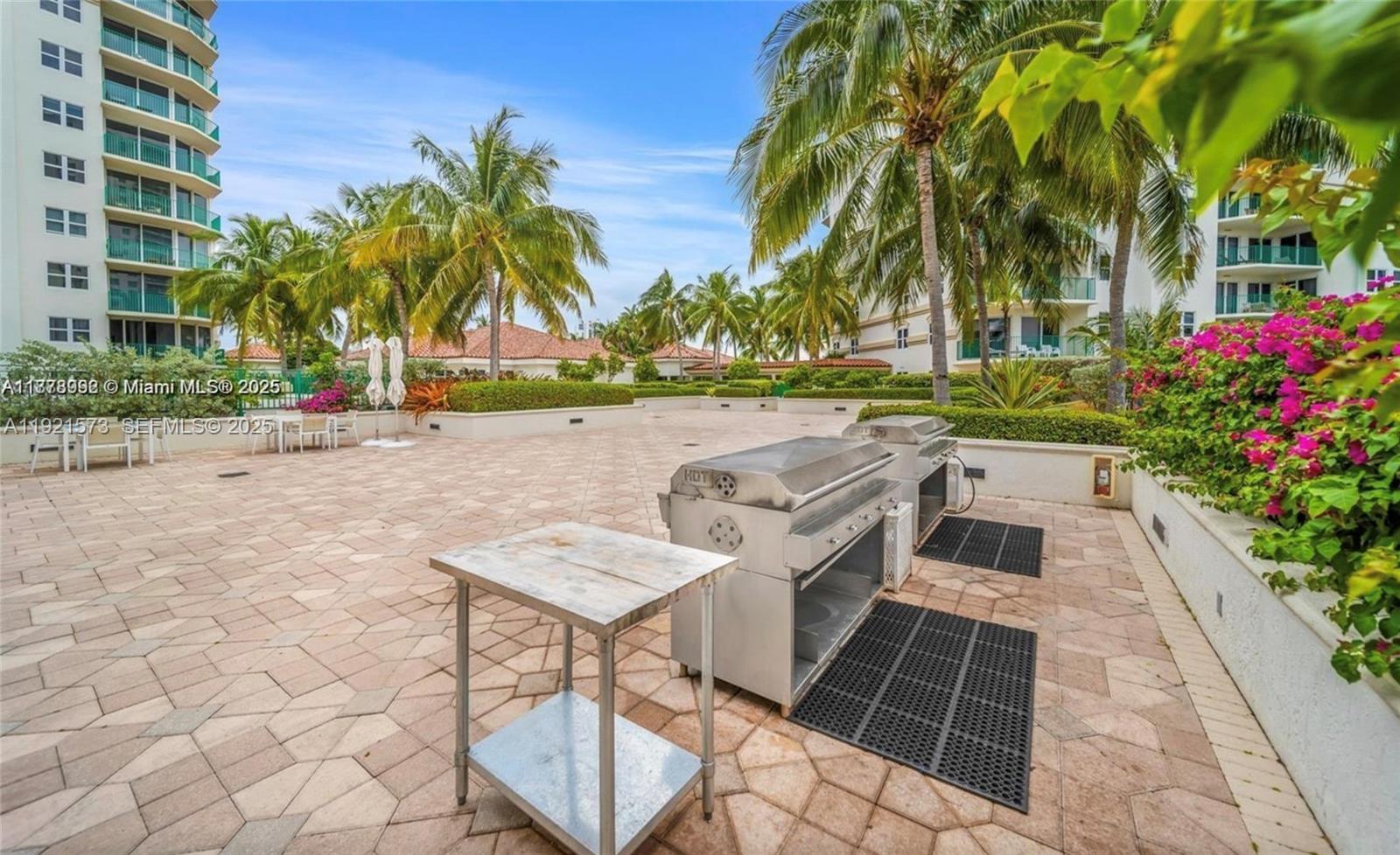 Photo of 20000 Country Club Dr  #1207, Aventura, Florida, 33180 - Grill area