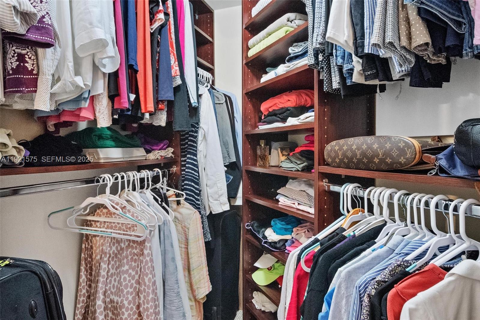 Photo of 19900 Country Club Dr #212, Aventura, Florida, 33180 -