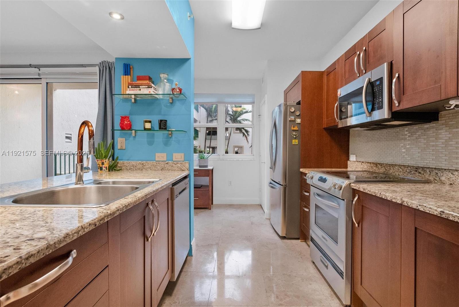 Photo of 19900 Country Club Dr #212, Aventura, Florida, 33180 -