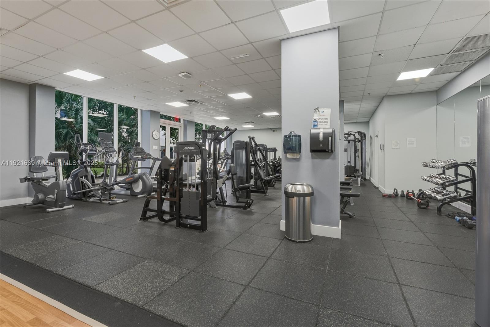 Photo of 2030 Ocean Dr  #1810, Hallandale Beach, Florida, 33009 - 