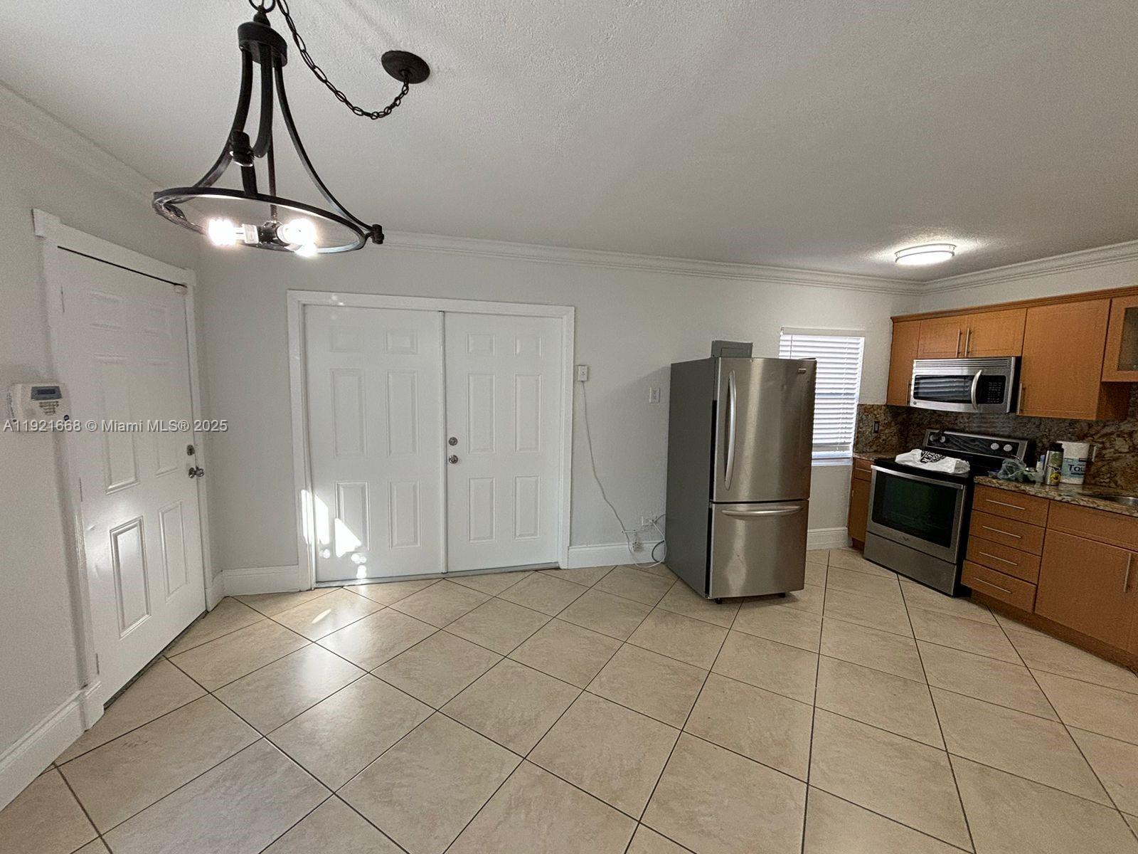 See details / 1064 sq. ft. $ 2025-11-26 0 Photo