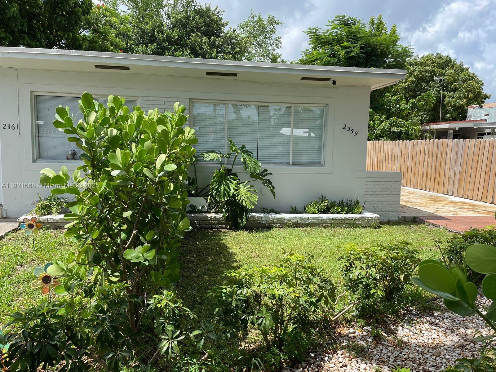 See details / 1064 sq. ft. $ 2025-11-26 0 Photo