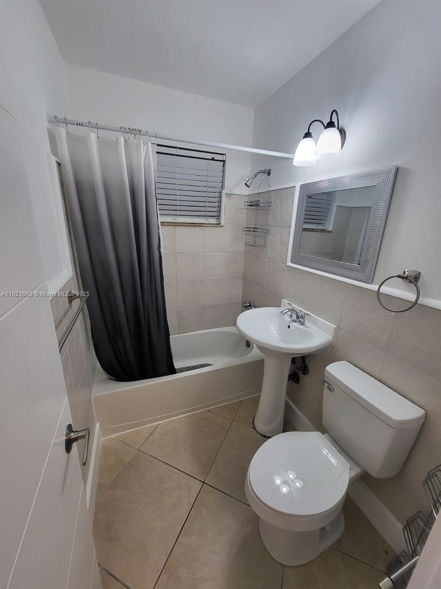 See details / 1064 sq. ft. $ 2025-11-26 0 Photo