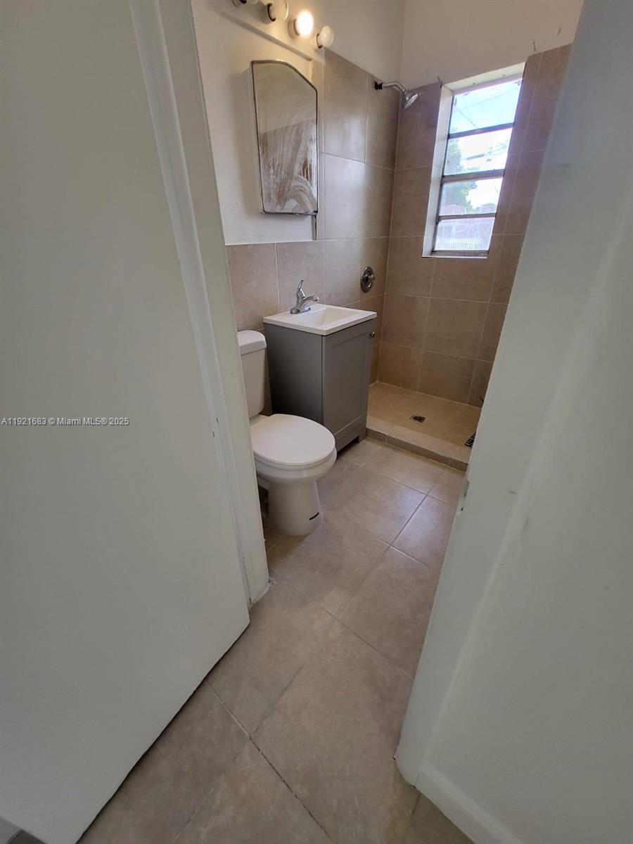 See details / 1370 sq. ft. $ 2025-11-26 0 Photo
