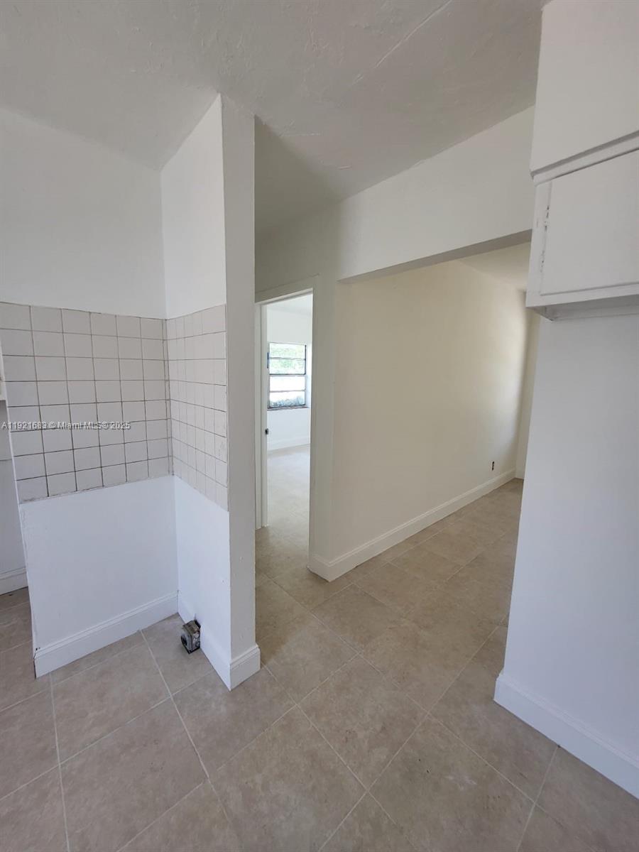 See details / 1370 sq. ft. $ 2025-11-26 0 Photo