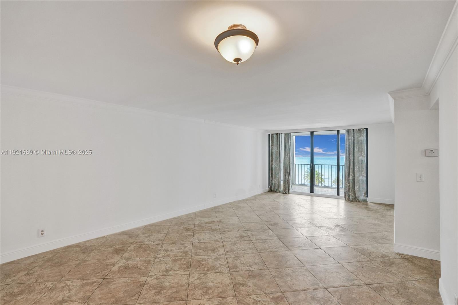 Photo of 2401 Ocean Dr  #701, Hollywood, Florida, 33019 - 