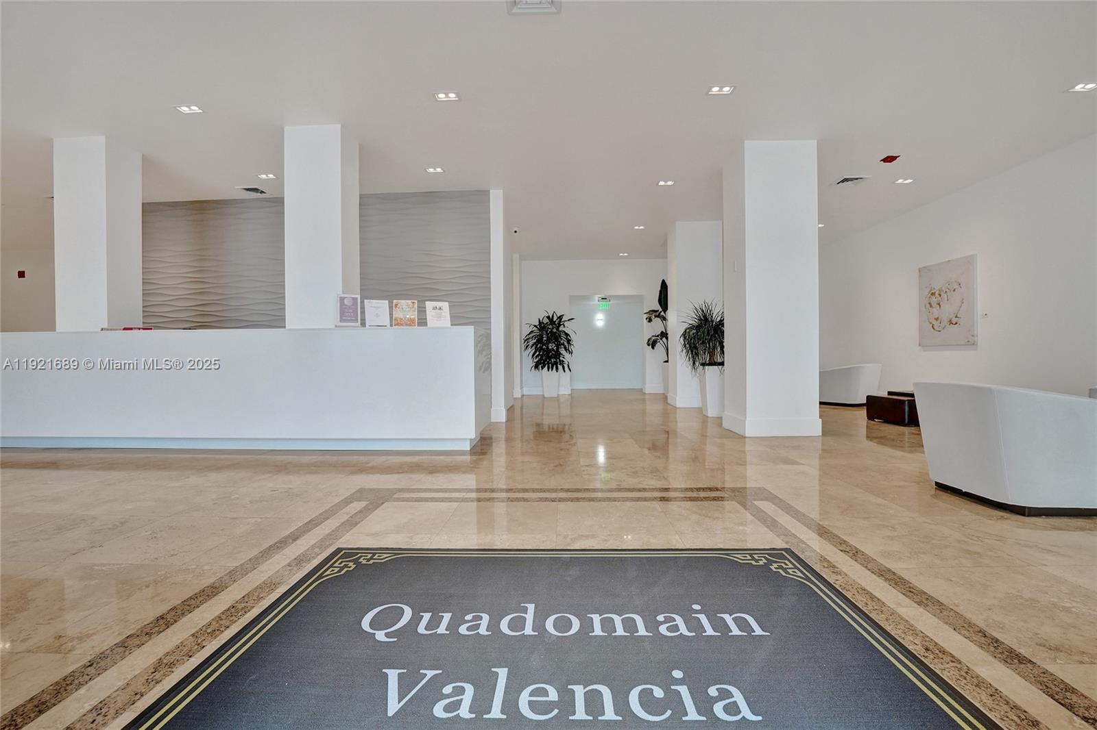 Photo of 2401 Ocean Dr  #701, Hollywood, Florida, 33019 - 