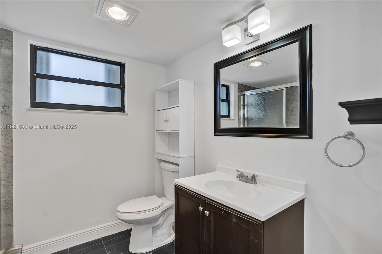 Photo of 2401 Ocean Dr  #701, Hollywood, Florida, 33019 - 