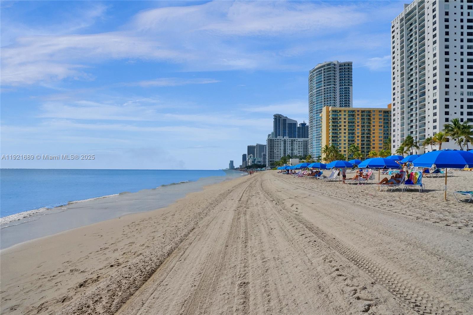 Photo of 2401 Ocean Dr  #701, Hollywood, Florida, 33019 - 
