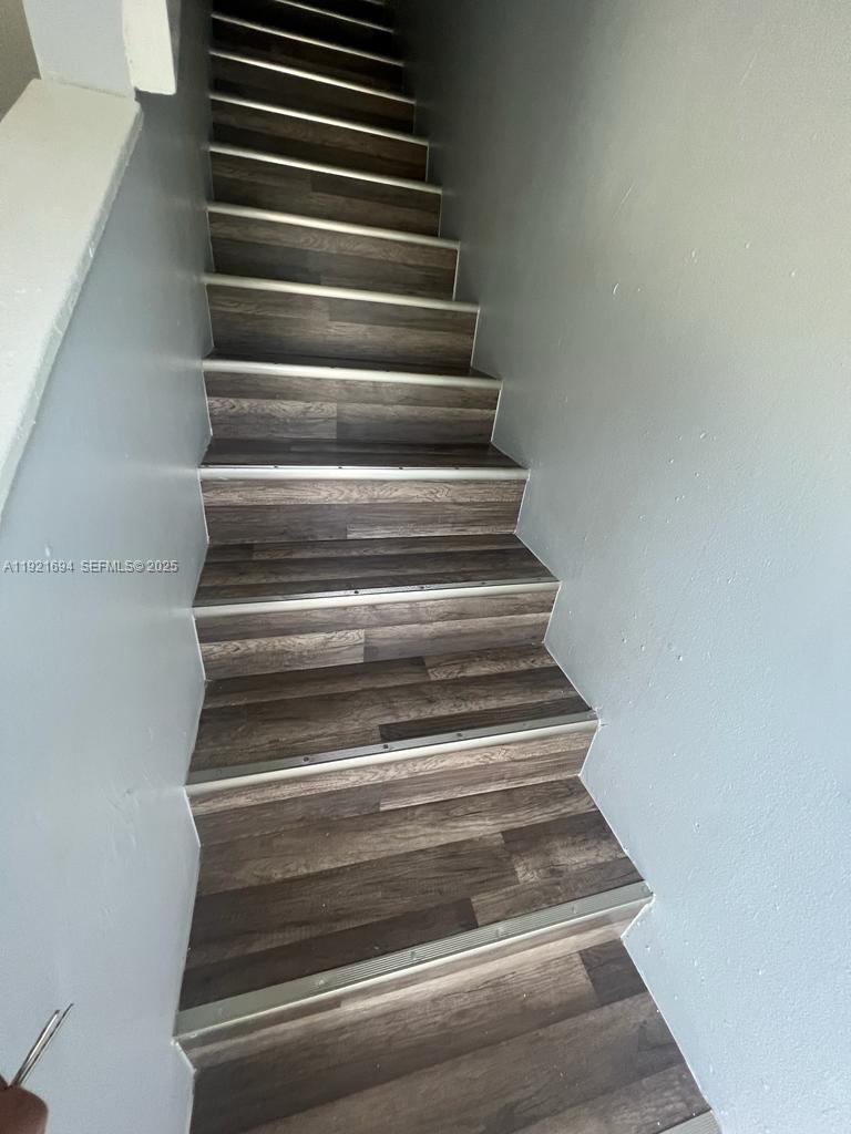   /  3013 sq. ft. $ 2025-11-26 0 Photo