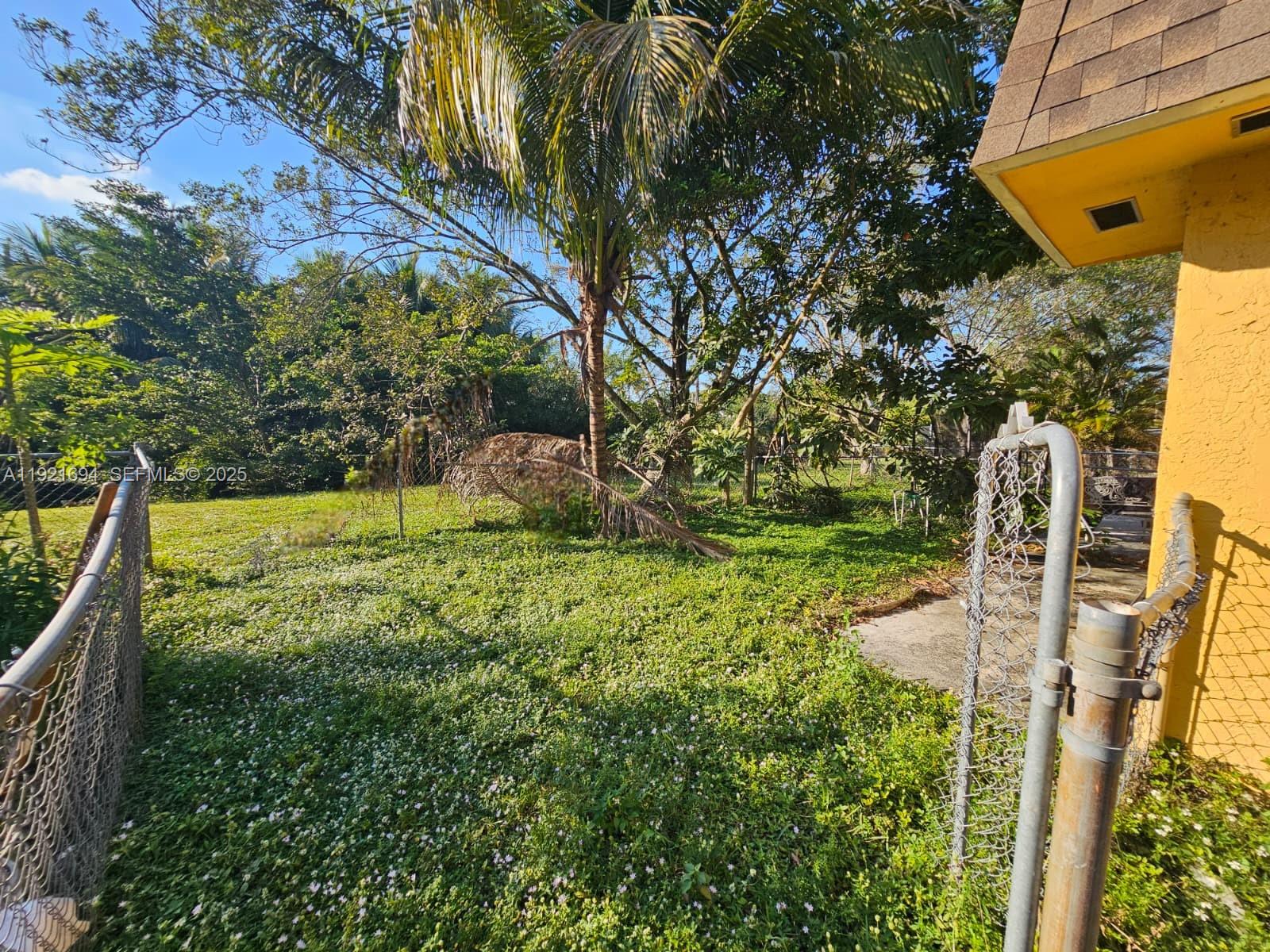   /  3013 sq. ft. $ 2025-11-26 0 Photo