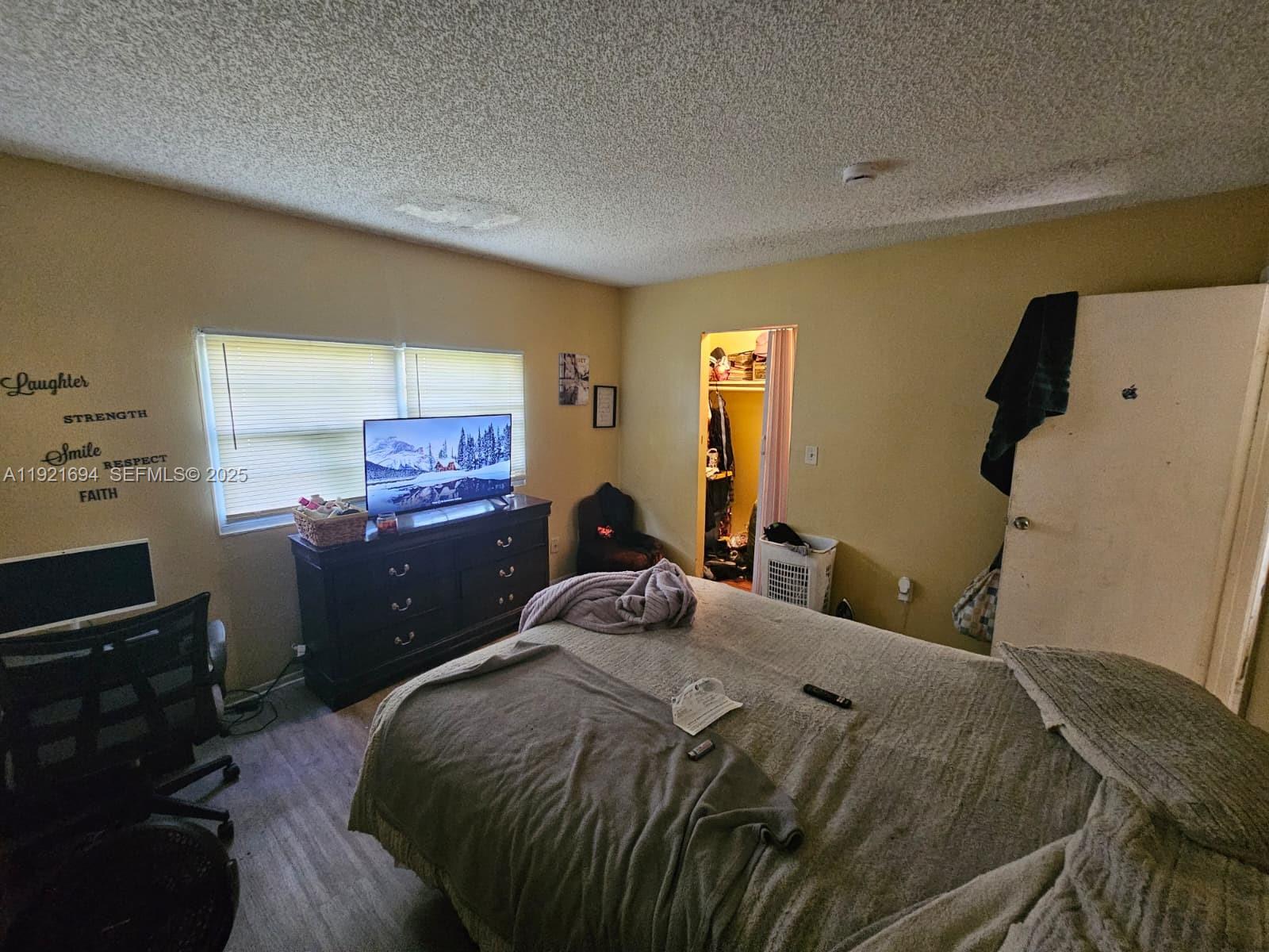   /  3013 sq. ft. $ 2025-11-26 0 foto