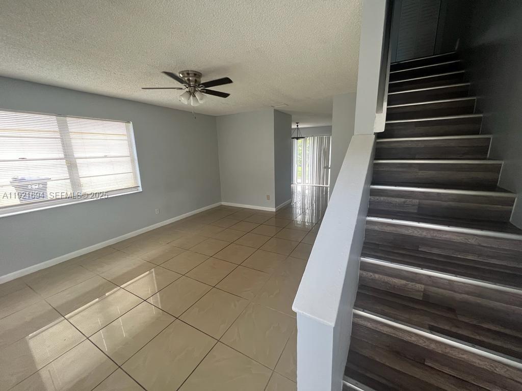   /  3013 sq. ft. $ 2025-11-26 0 Photo