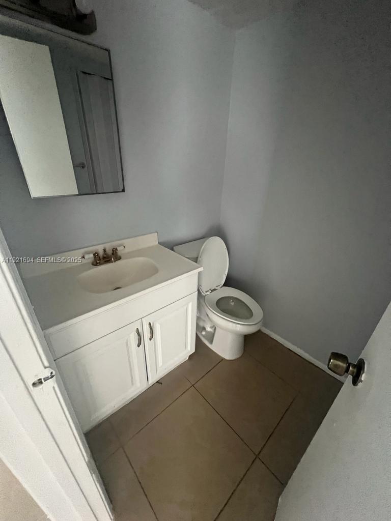   /  3013 sq. ft. $ 2025-11-26 0 Photo