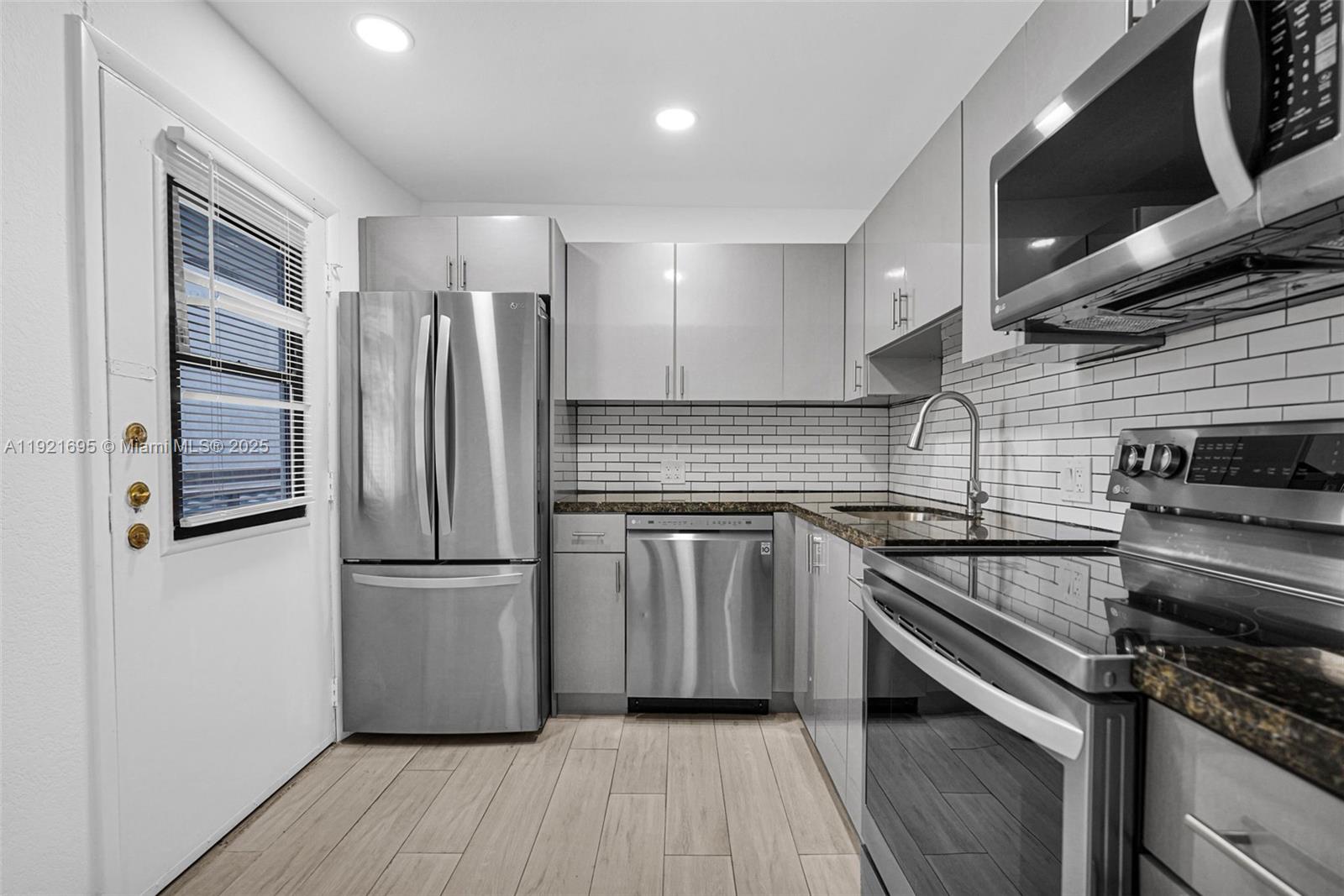 Photo of 3401 Country Club Dr  #307, Aventura, Florida, 33180 - 