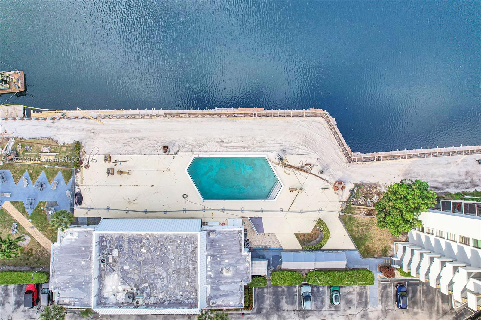 Photo of 3401 Country Club Dr  #307, Aventura, Florida, 33180 - 