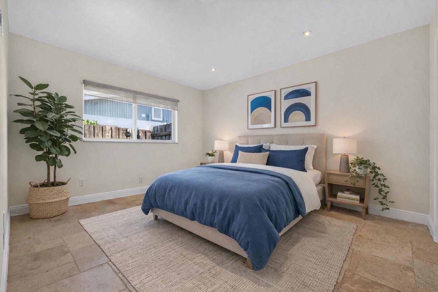 Ver detalles / 0 2533 sq. ft. $ 2026-05-13 0 foto