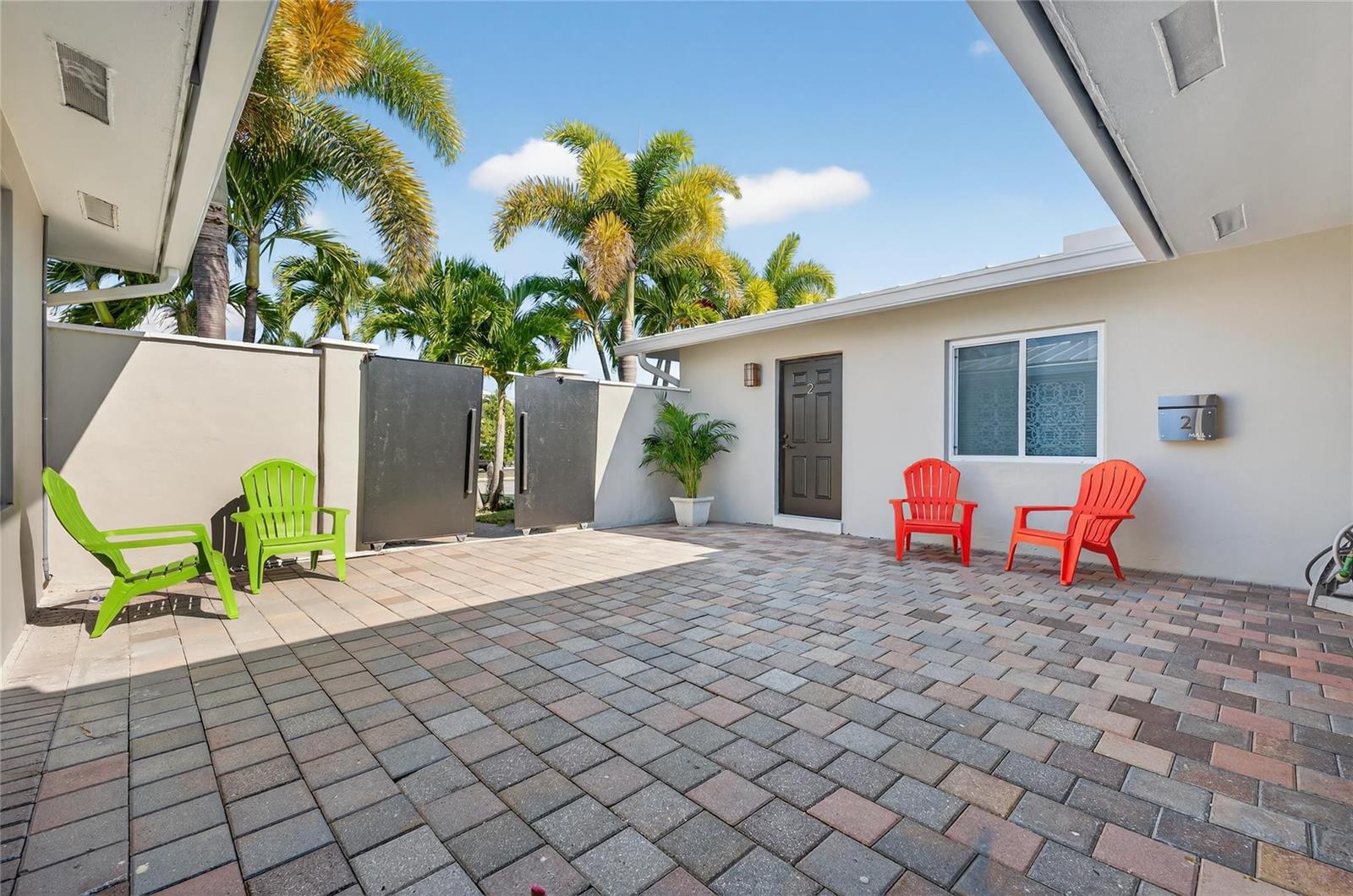 Ver detalles / 0 2533 sq. ft. $ 2026-05-13 0 foto