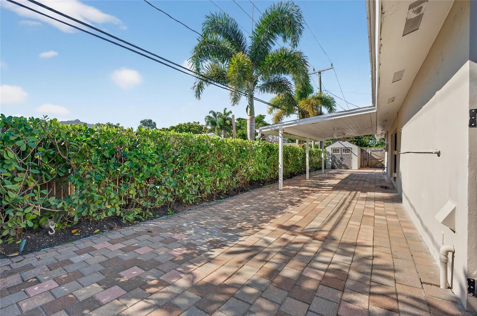 Ver detalles / 0 2533 sq. ft. $ 2026-05-13 0 foto