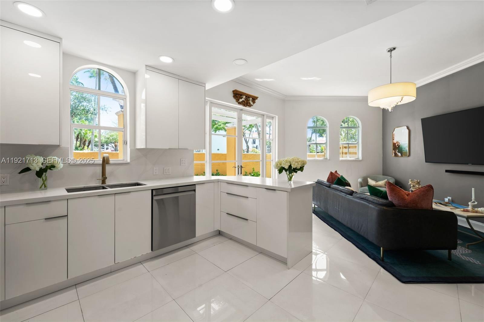 Photo of 18475 30th Pl  (18475), Aventura, Florida, 33160 - 